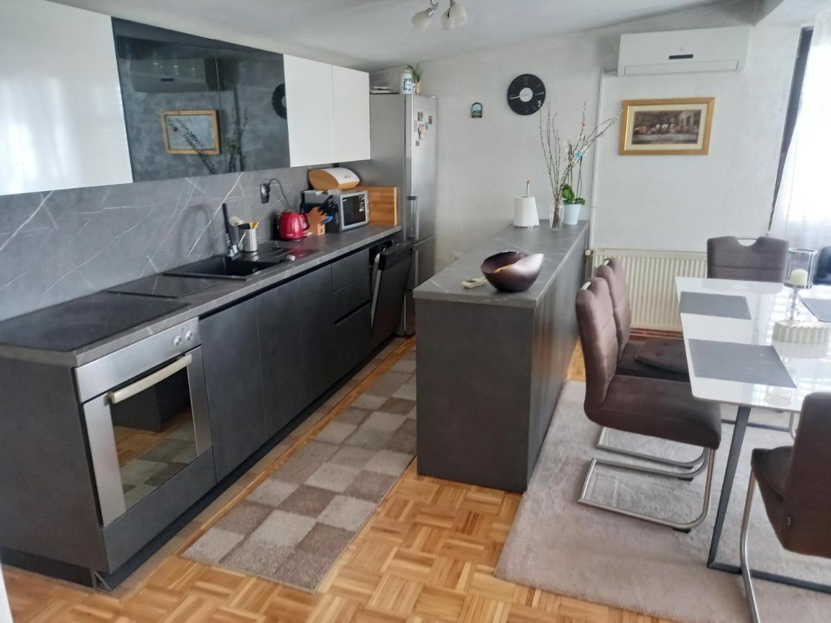 Apartment Brankica Подстрана Екстериор снимка