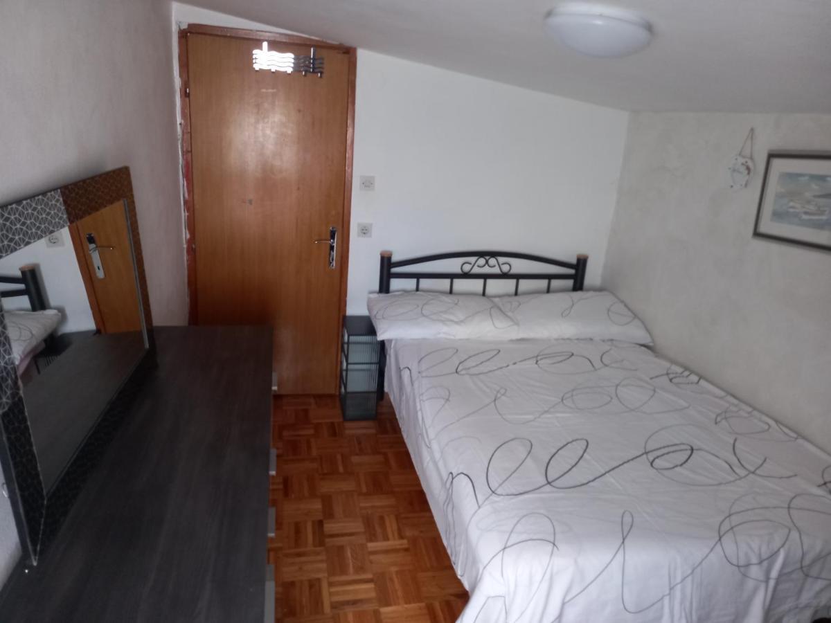 Apartment Brankica Подстрана Екстериор снимка